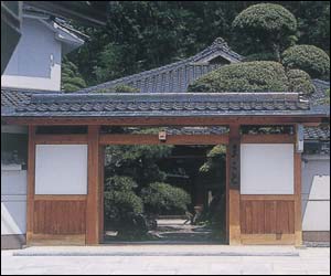 �����܂��ƊO��